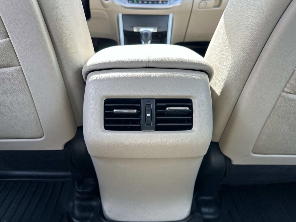 Used 2013 Honda Accord EX-L image 14