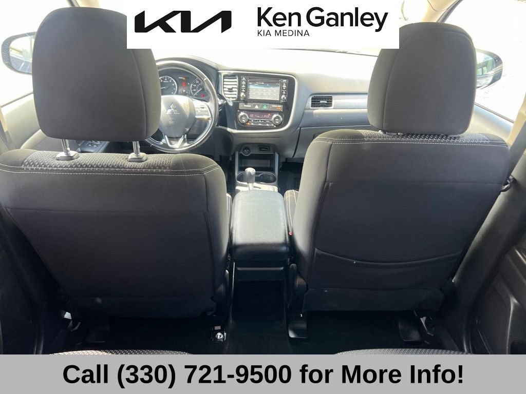 Used 2016 Mitsubishi Outlander SE AWD/4WD image 50
