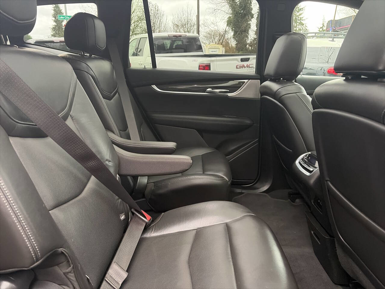 Used 2020 Cadillac XT6 Sport image 24