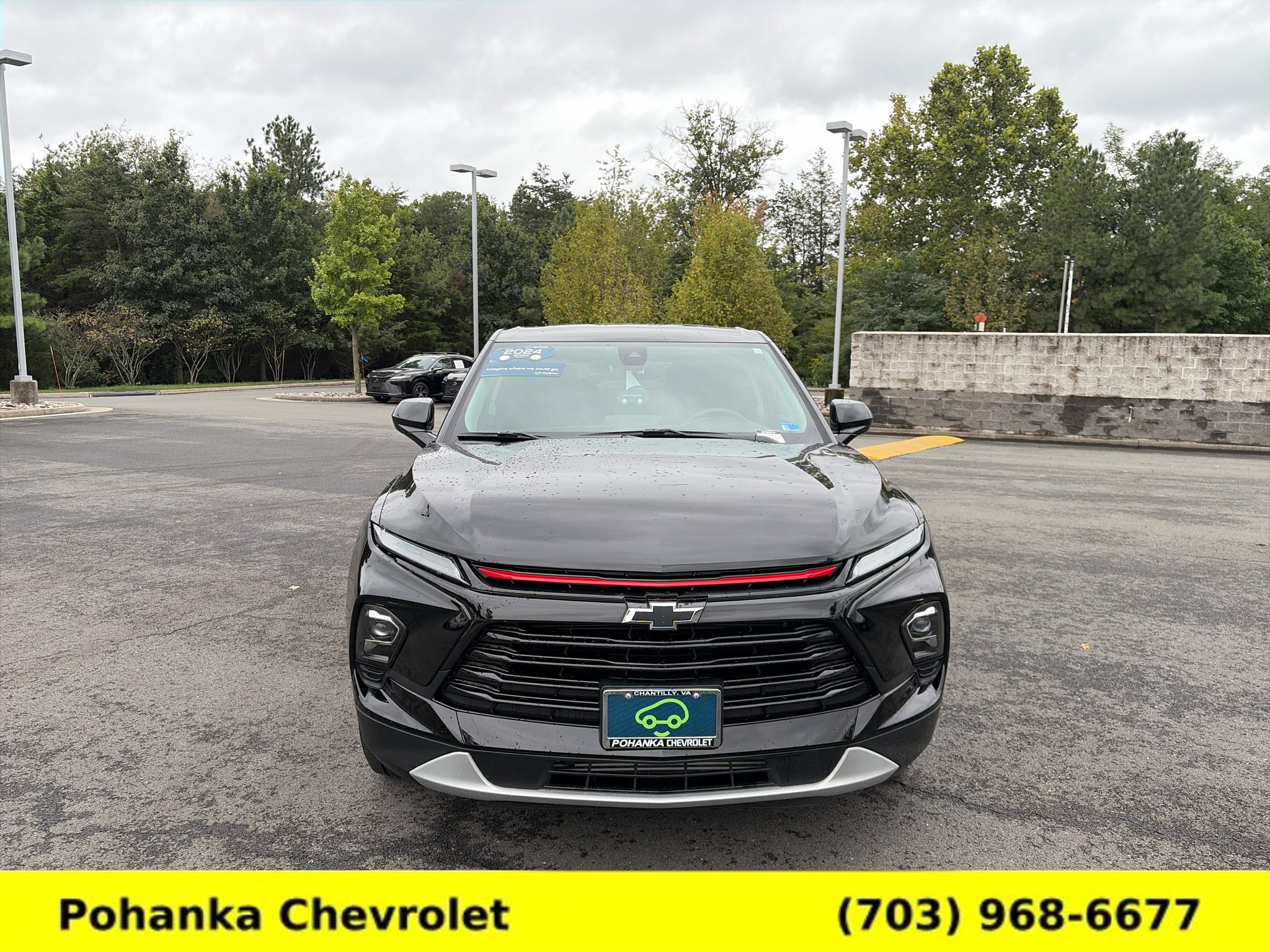 Used 2024 Chevrolet Blazer LT w/ Redline Edition AWD/4WD image 2