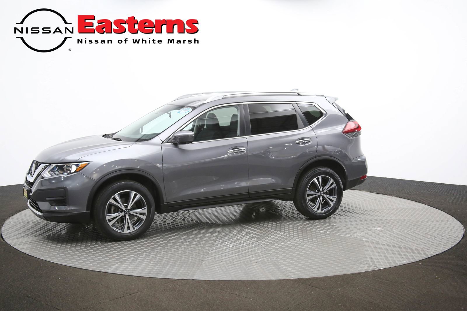 Used 2019 Nissan Rogue SV w/ Premium Package image 60