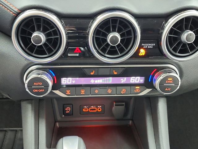 Used 2025 Nissan Sentra SR w/ Midnight Edition image 30