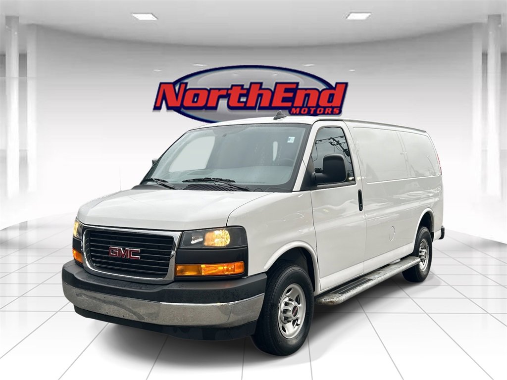 Used 2023 GMC Savana 2500 w/ Driver Convenience Package image 7
