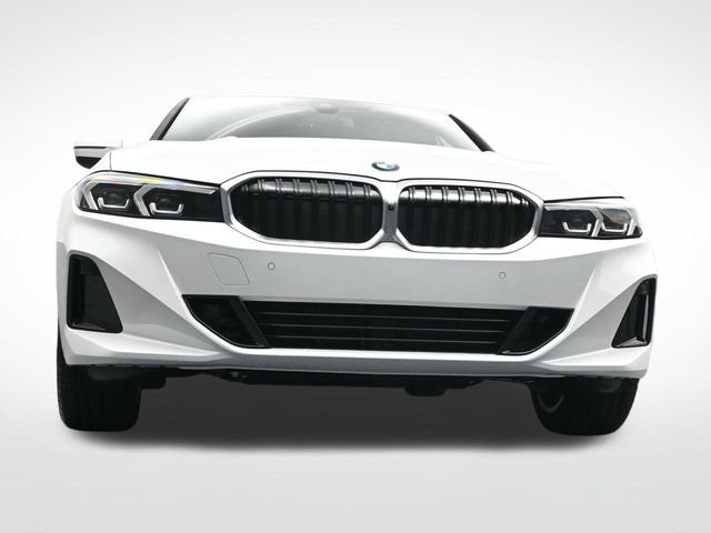 New 2026 BMW 330i xDrive Sedan w/ Premium Package AWD/4WD image 39