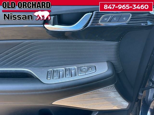Used 2024 Hyundai Palisade Calligraphy image 9