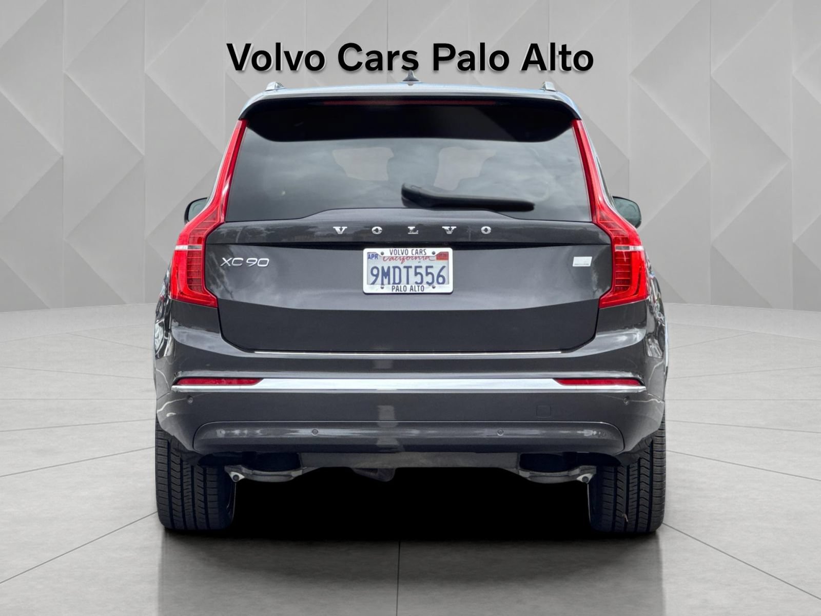 Certified 2024 Volvo XC90 T8 Ultimate AWD/4WD image 11