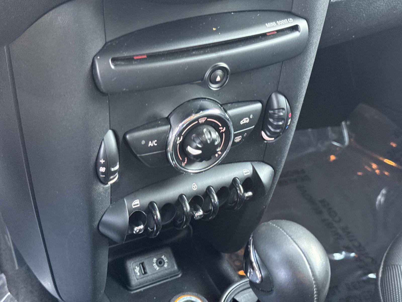 Used 2013 MINI Cooper Hardtop image 20