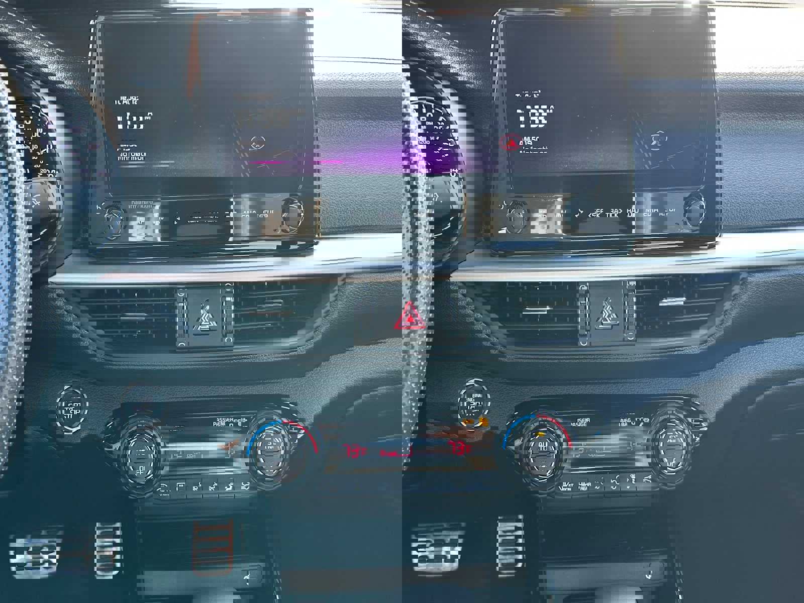 Used 2023 Kia Forte GT-Line w/ GT-Line Premium Package image 24