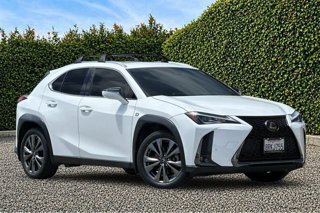 Used 2020 Lexus UX 200 F Sport w/ F Sport Premium Package FWD video 2
