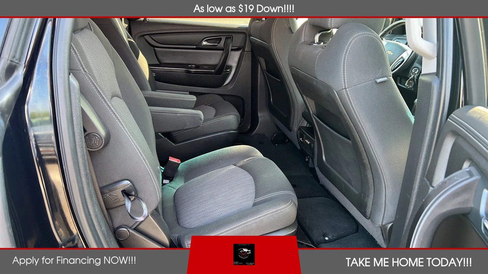 Used 2017 Chevrolet Traverse LT w/ Traveler's Package FWD image 10