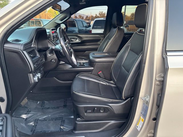 Used 2021 GMC Yukon SLT w/ SLT Luxury Plus Package AWD/4WD image 14