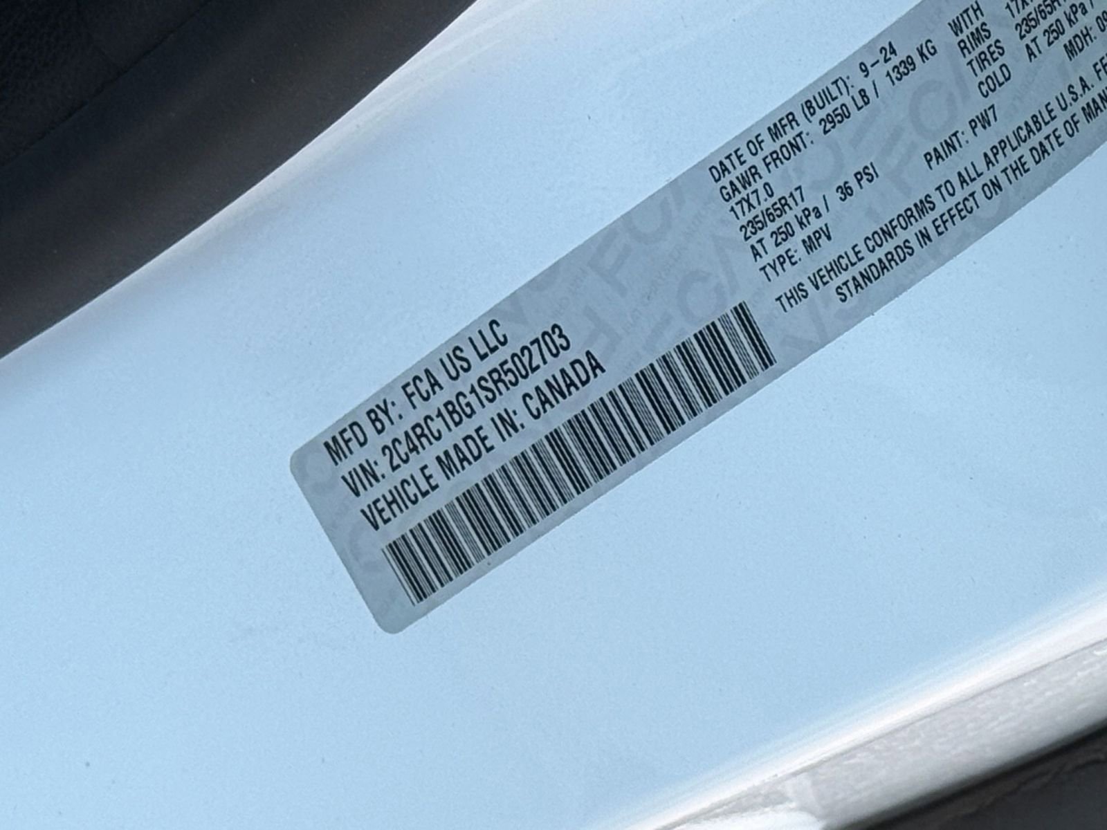 Used 2025 Chrysler Pacifica Select image 31