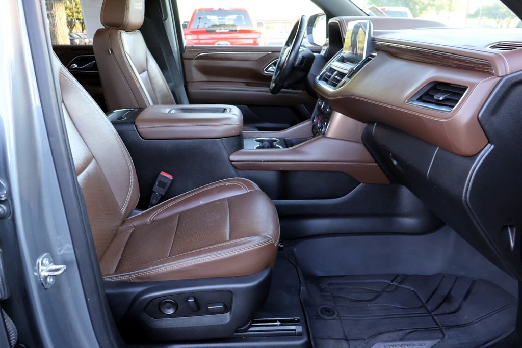Used 2021 Chevrolet Tahoe High Country RWD image 21