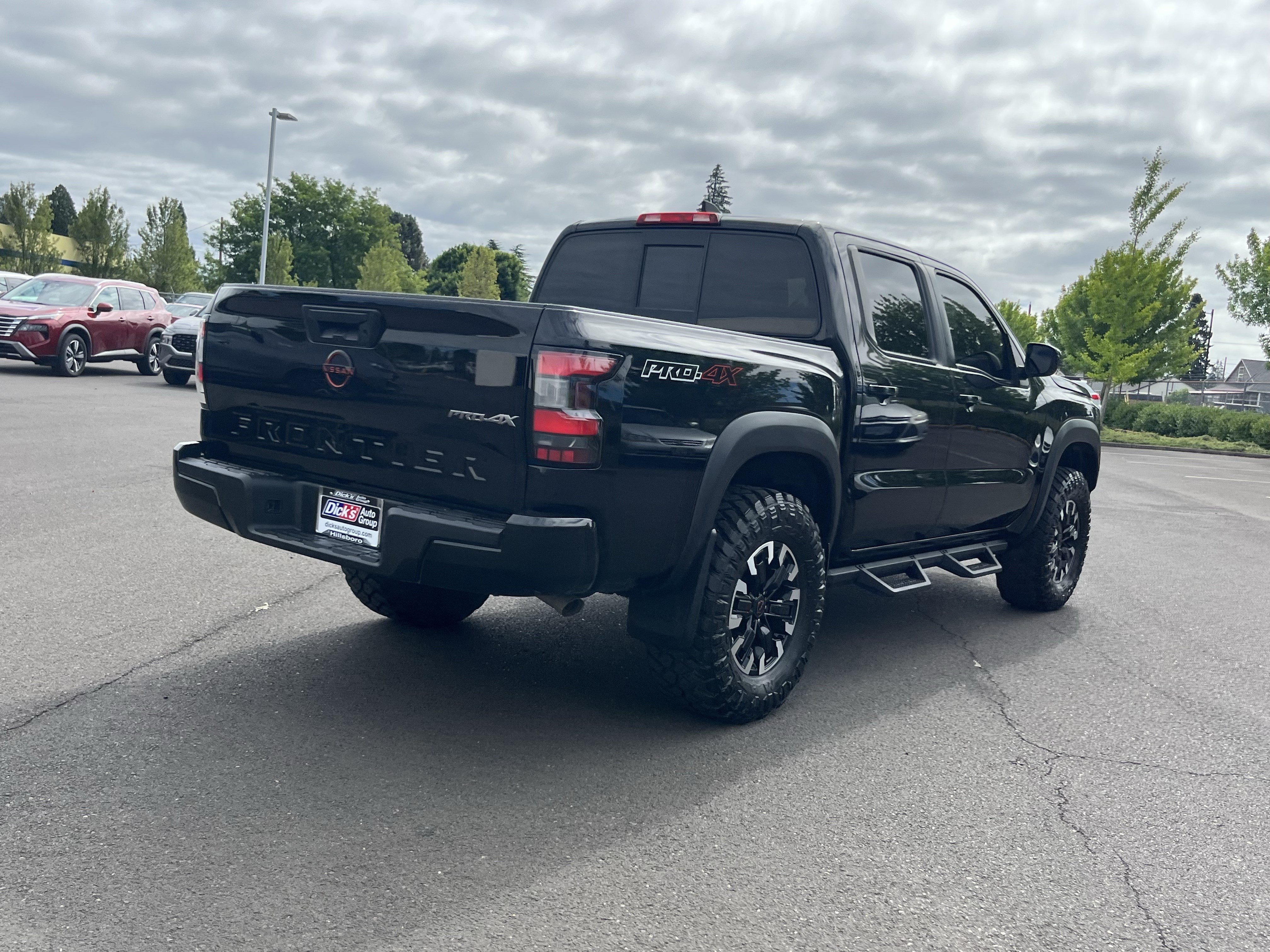 Used 2022 Nissan Frontier PRO-4X w/ Off-Road Protection Package AWD/4WD image 5
