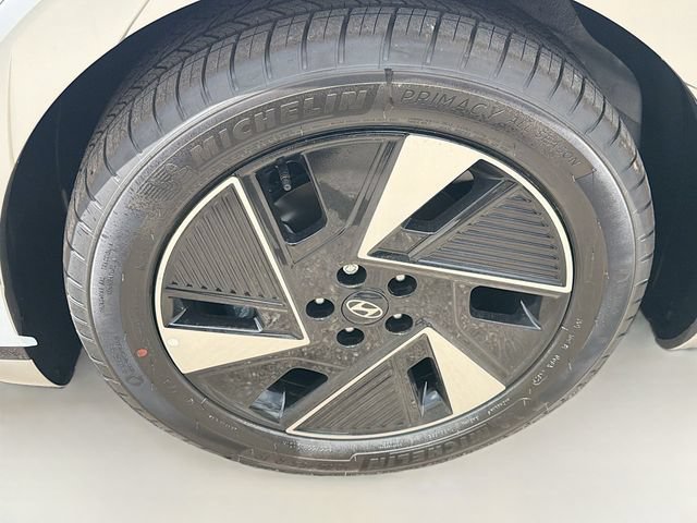 New 2026 Hyundai Ioniq 5 Limited RWD image 32