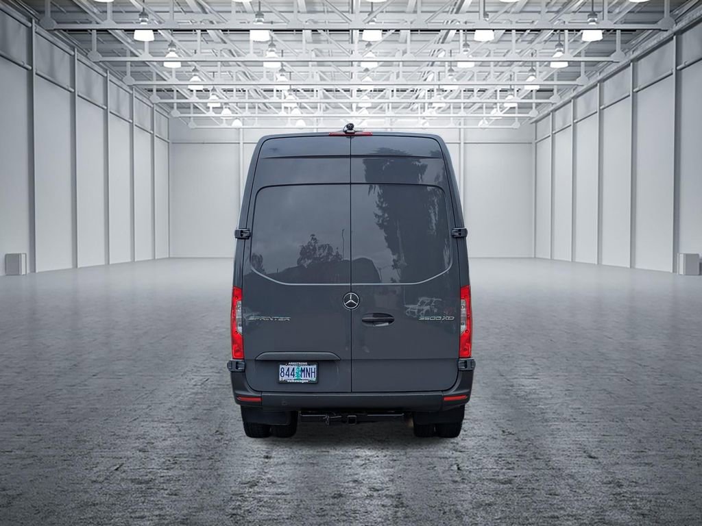 Used 2020 Mercedes-Benz Sprinter 3500 image 4