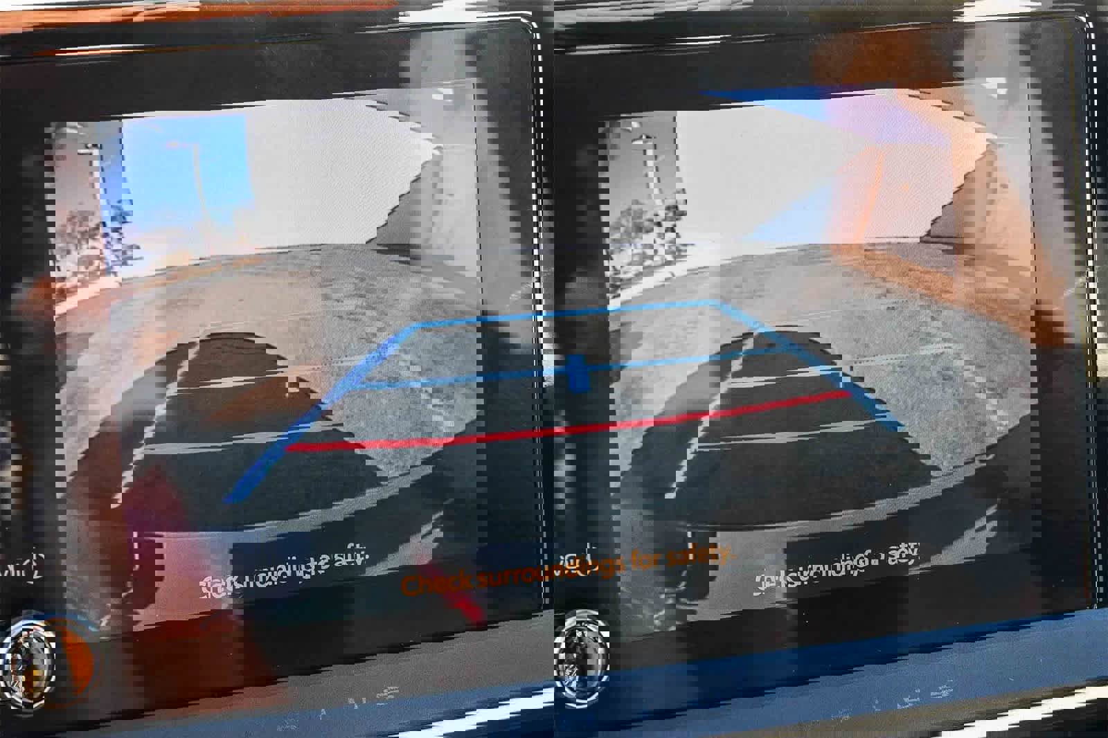 Used 2024 Toyota Prius Prime SE image 22