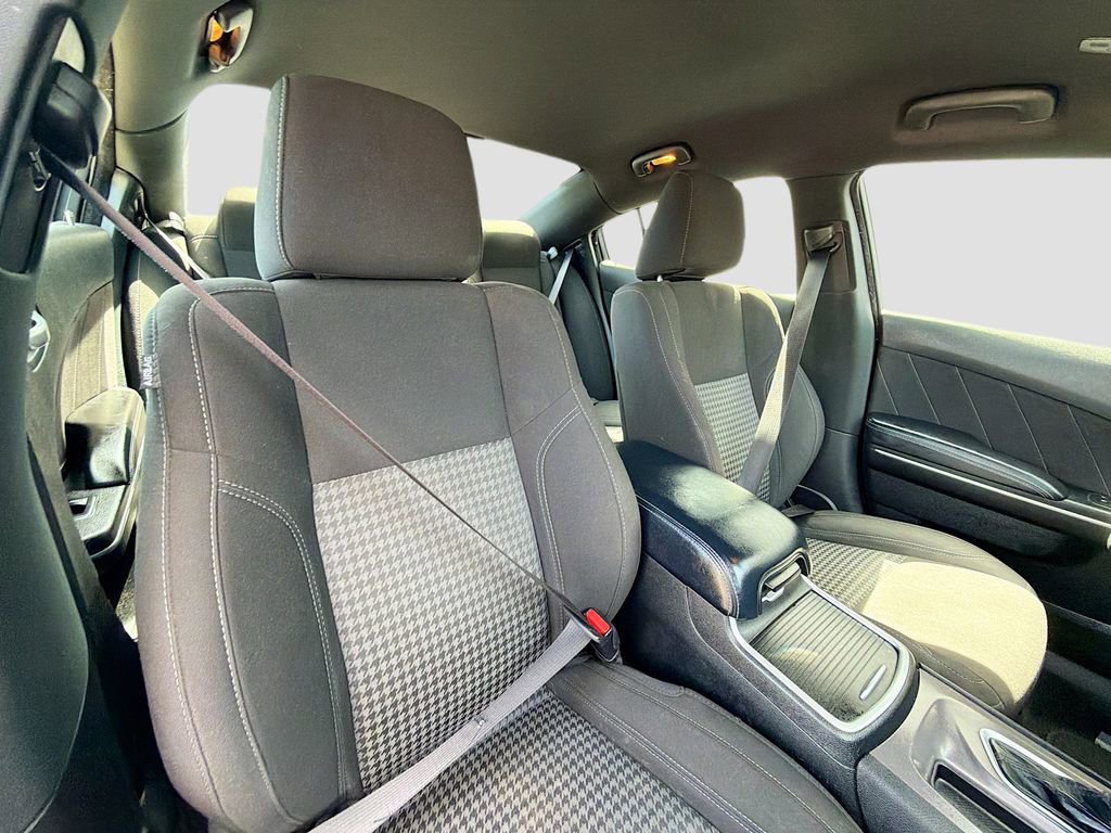 Used 2023 Dodge Charger SXT image 27