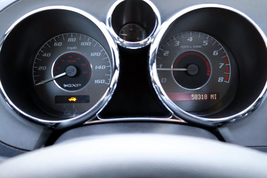 Used 2008 Pontiac Solstice GXP w/ Premium Package RWD image 17