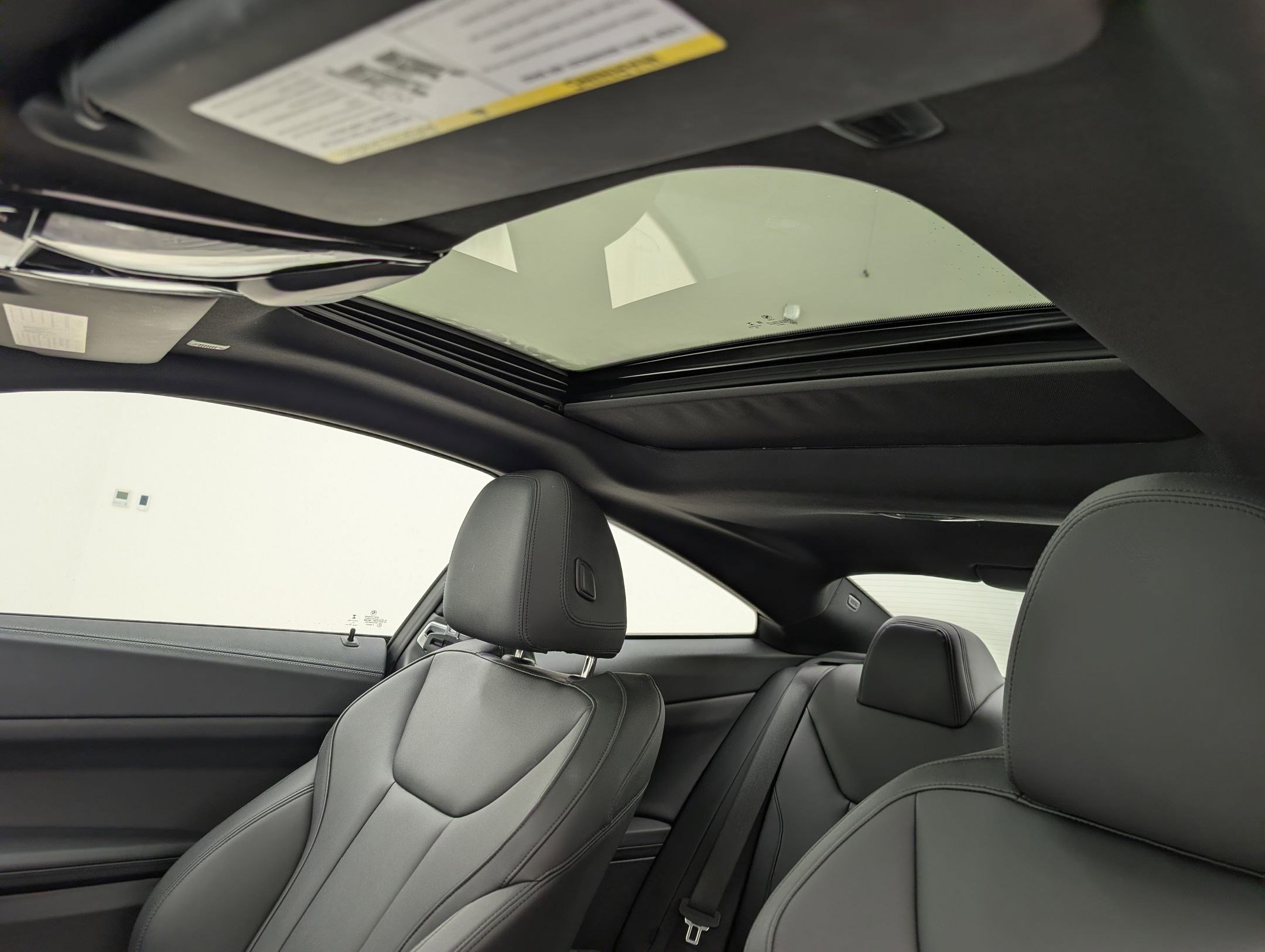 Used 2021 BMW 430i Coupe w/ M Sport Package image 14