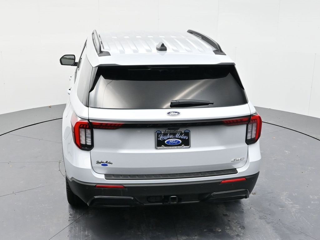 New 2026 Ford Explorer ST-Line w/ ST-Line Street Pack image 43