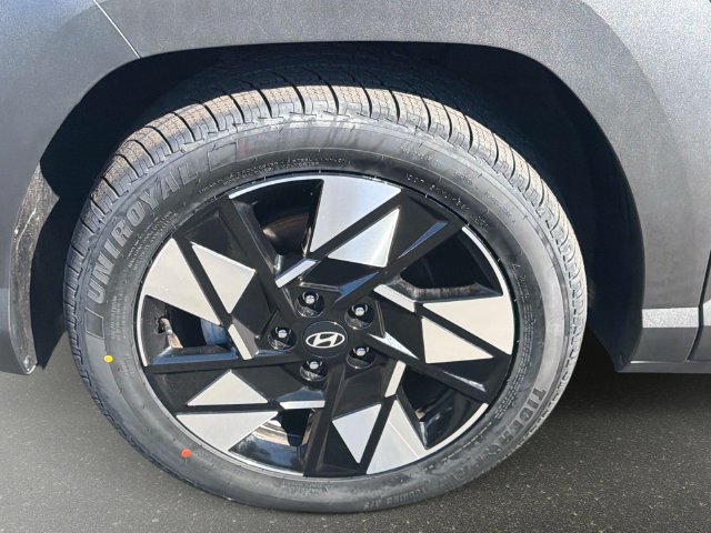 Used 2025 Hyundai Kona SEL FWD image 10