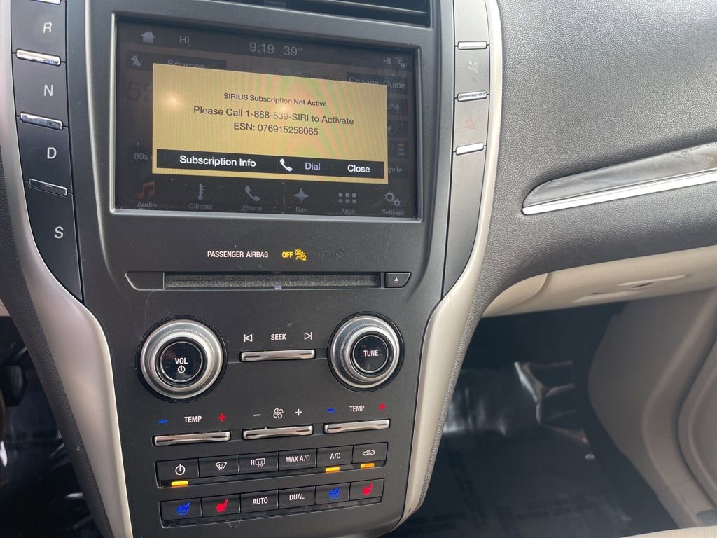 Used 2017 Lincoln MKC Reserve w/ Lincoln MKC Climate Package image 16