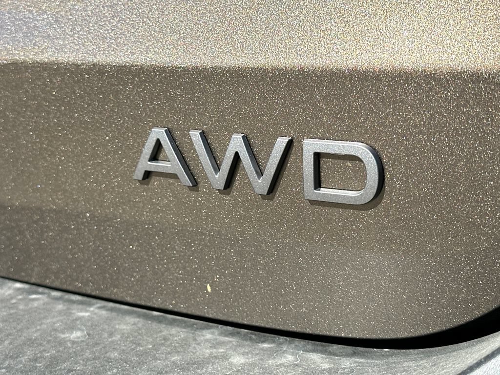 New 2026 Nissan Kicks SV w/ SV Premium Package AWD/4WD image 21