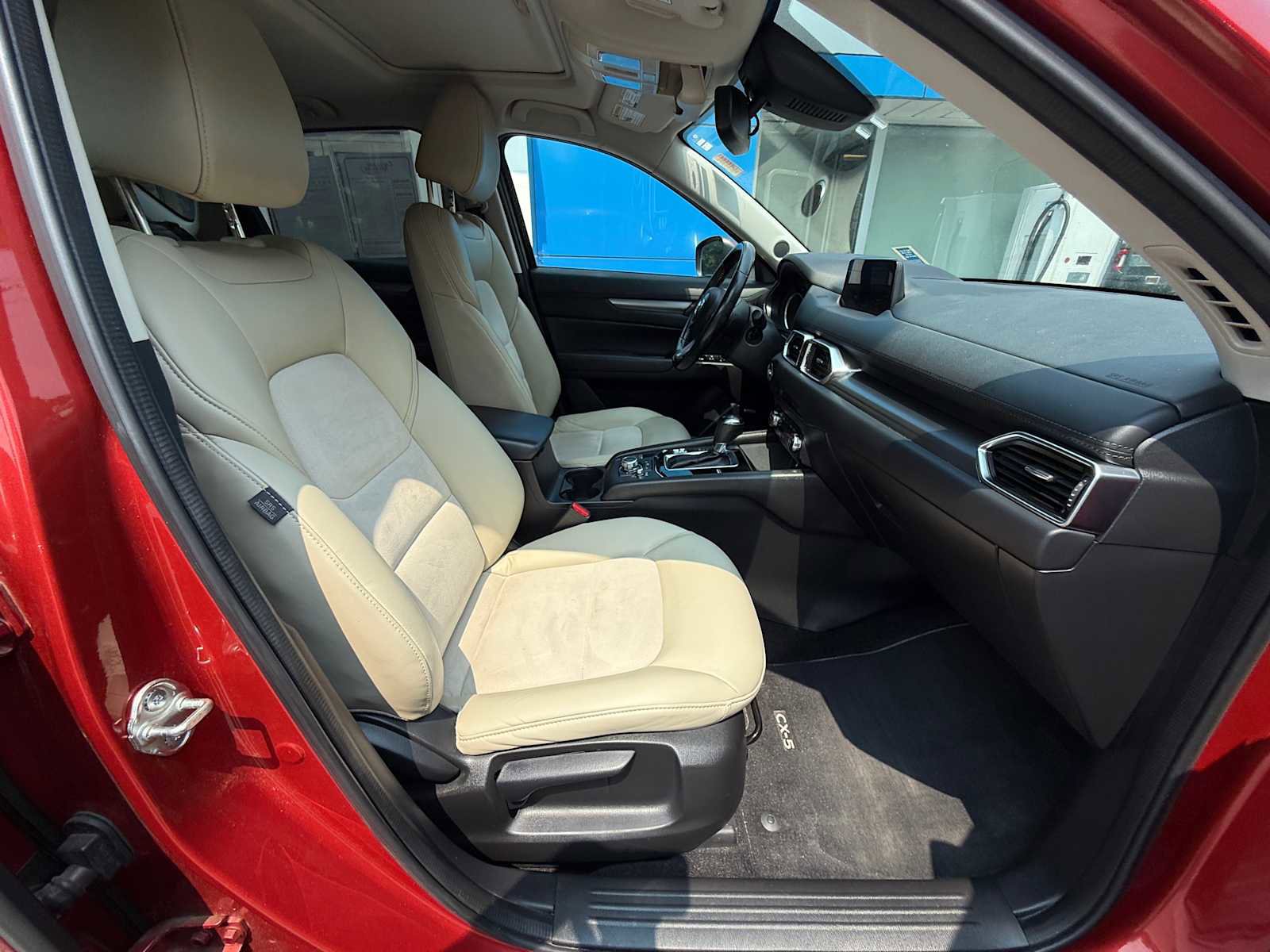 Used 2018 MAZDA CX-5 Touring w/ Preferred Equipment Package image 34