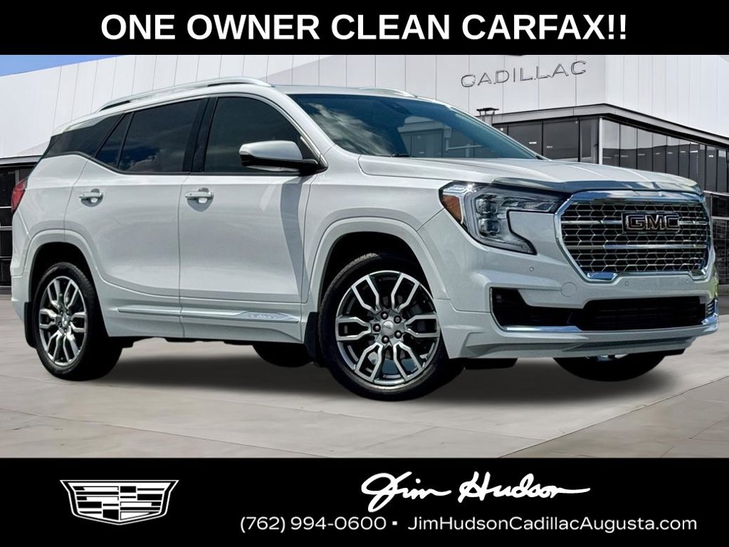 Used 2023 GMC Terrain Denali AWD/4WD image 1