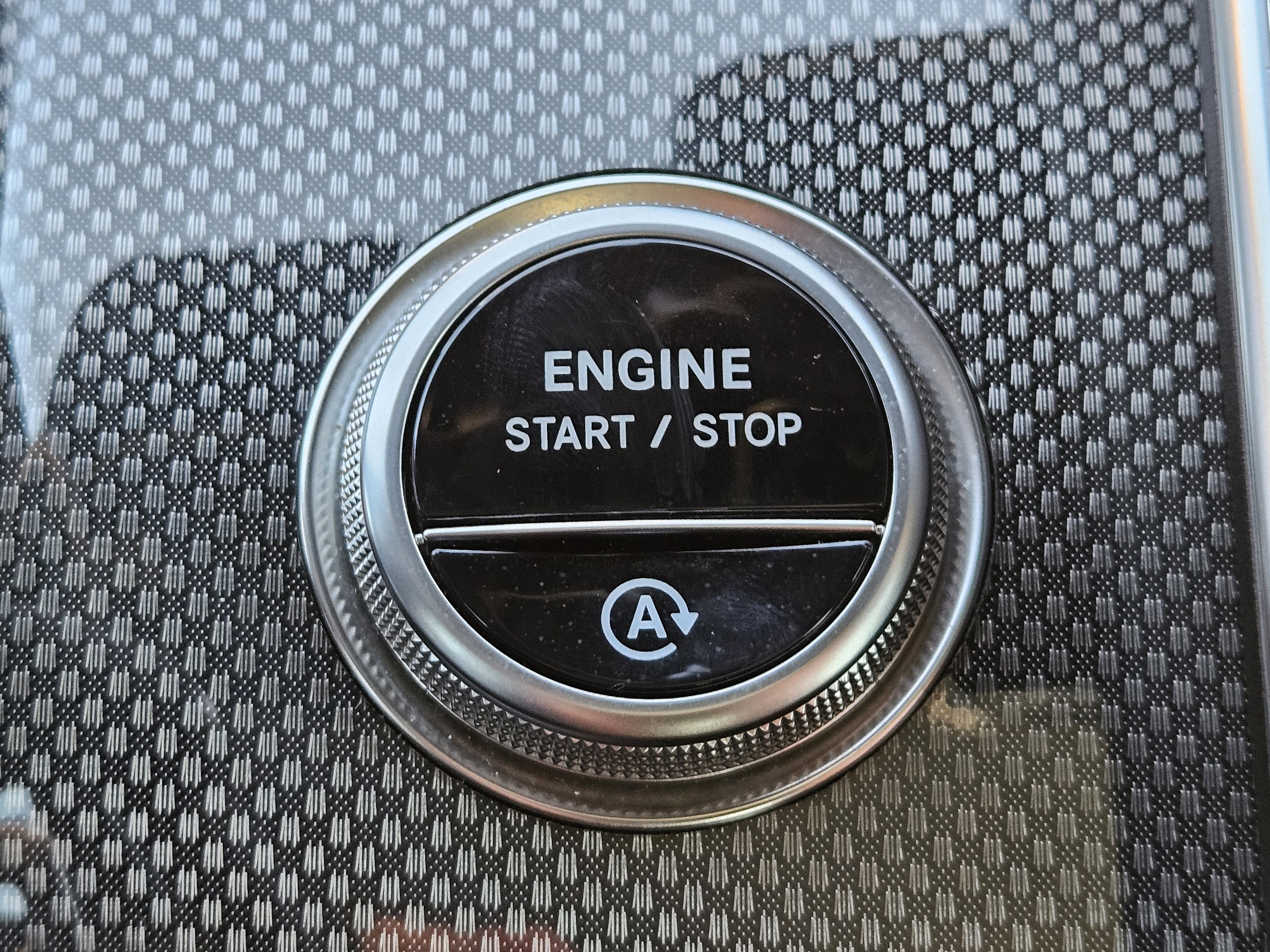 Used 2025 Mercedes-Benz GLC 43 AMG 4MATIC image 21