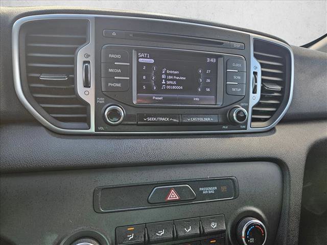Used 2018 Kia Sportage LX image 11