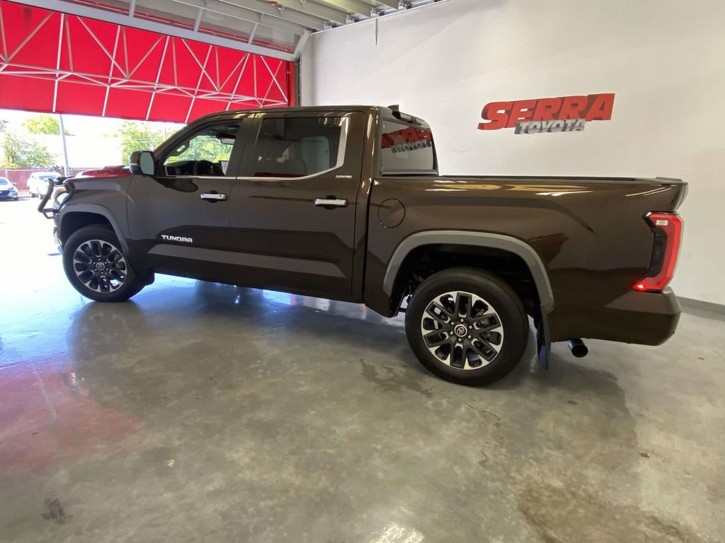 Used 2024 Toyota Tundra Limited AWD/4WD image 6