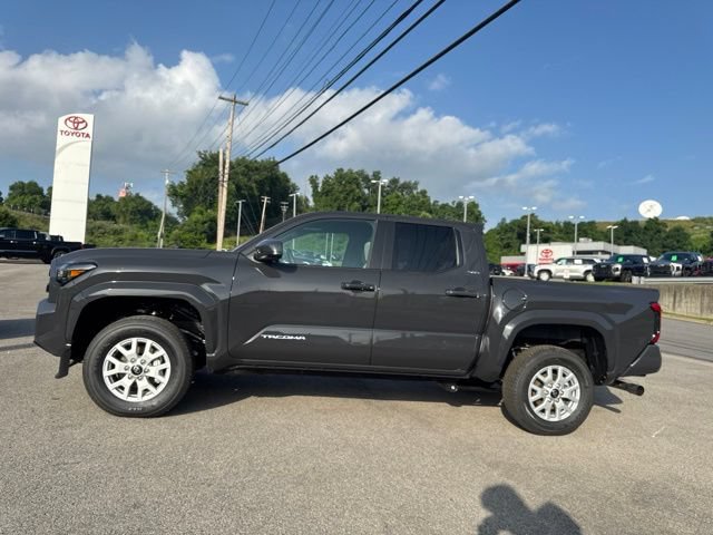New 2026 Toyota Tacoma SR5 AWD/4WD image 3