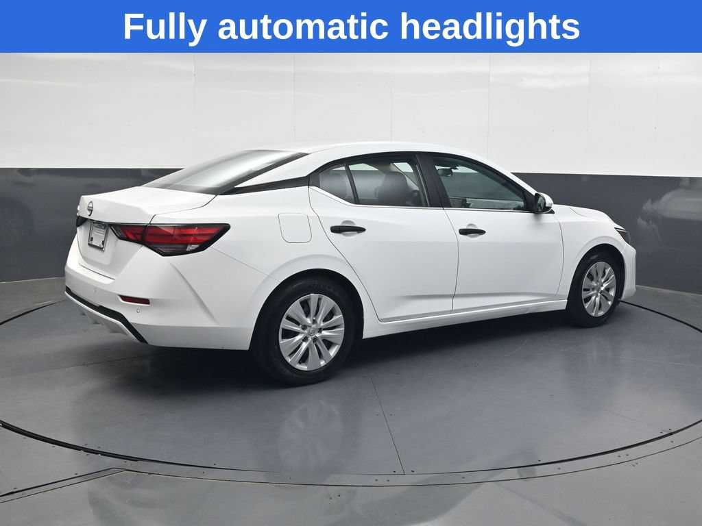 Used 2025 Nissan Sentra S FWD image 4
