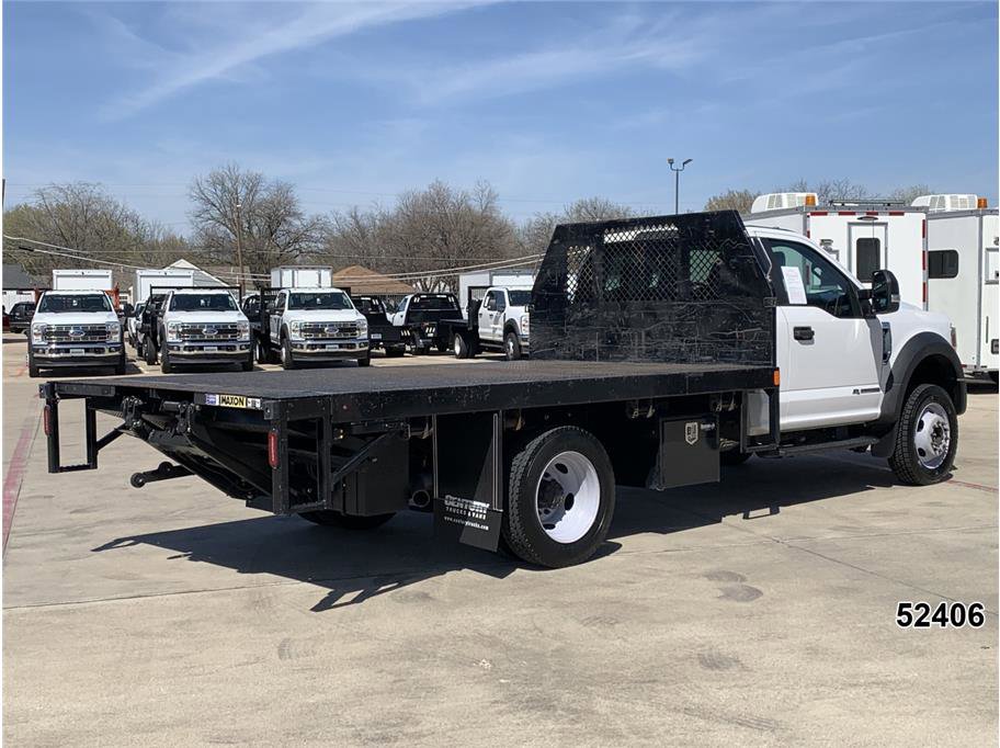 Used 2021 Ford F550 Regular Cab AWD/4WD image 2