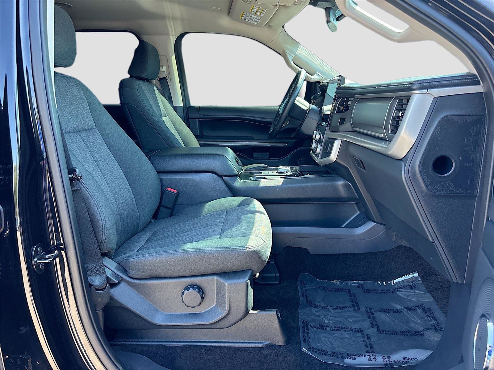 Used 2022 Ford Expedition XLT RWD image 29