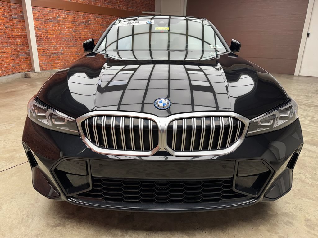 Certified 2023 BMW 330e xDrive w/ M Sport Package AWD/4WD image 9