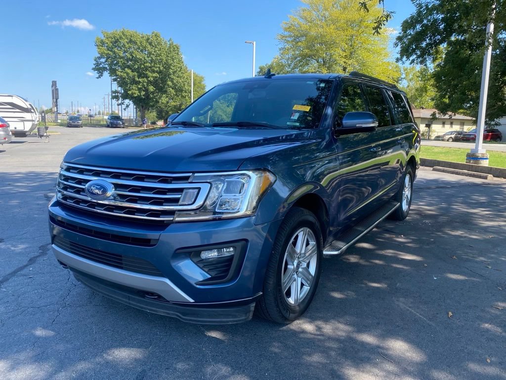 Used 2019 Ford Expedition Max XLT w/ Equipment Group 202A AWD/4WD image 3