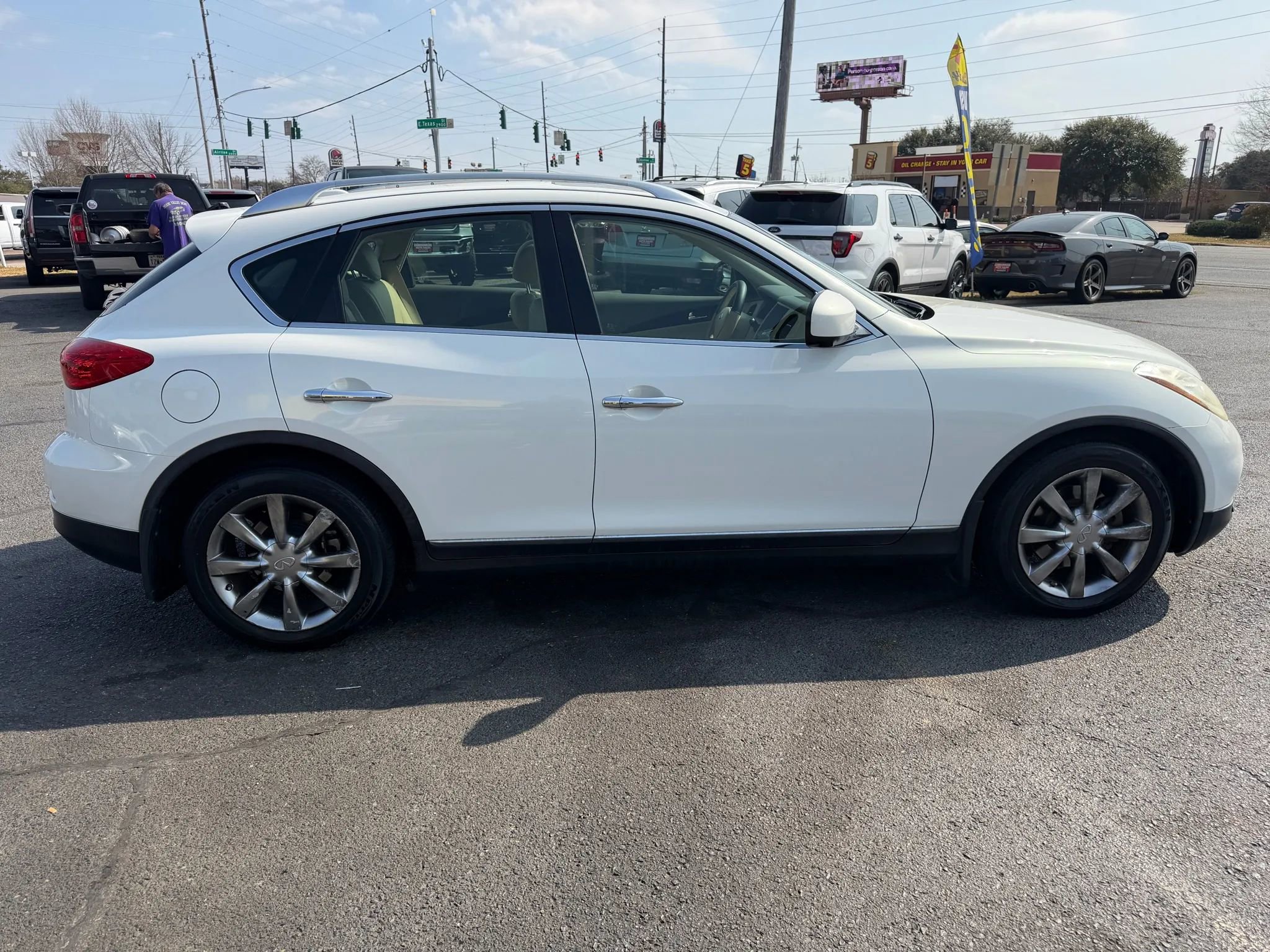 Used 2012 INFINITI EX35 Journey w/ Premium Pkg image 18