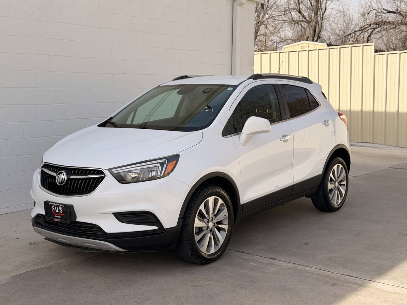Used 2020 Buick Encore Preferred FWD image 9