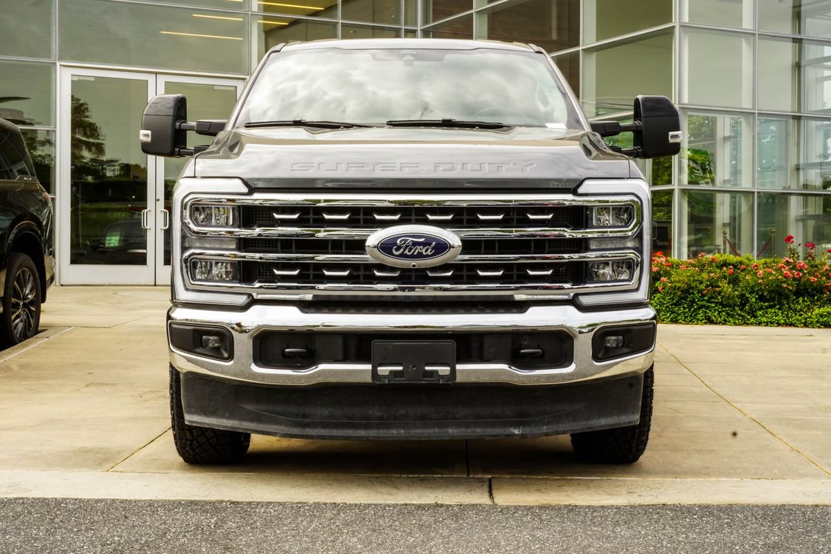 Used 2024 Ford F250 Lariat AWD/4WD image 7