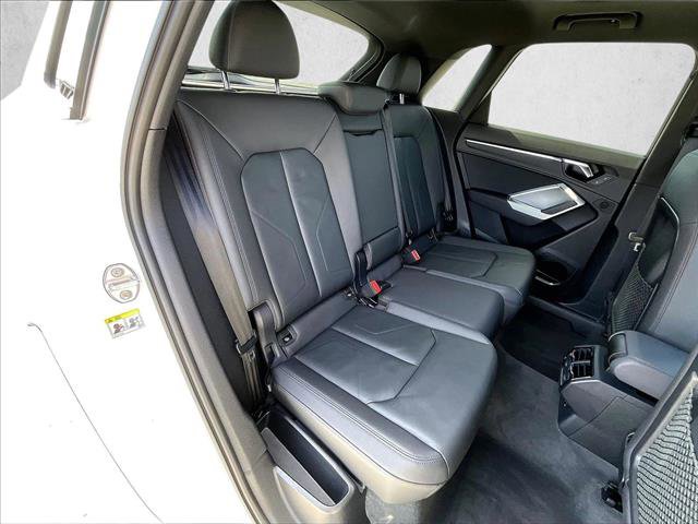 Used 2020 Audi Q3 2.0T Prestige w/ Prestige Package image 29