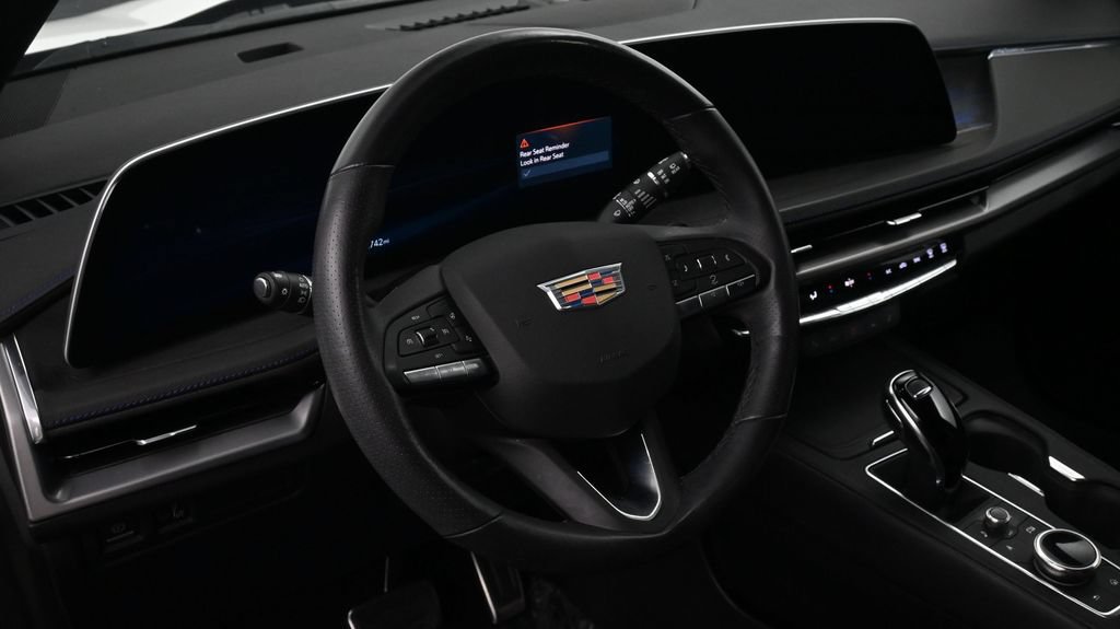 Certified 2024 Cadillac XT4 Sport w/ Cold Weather Package FWD image 9