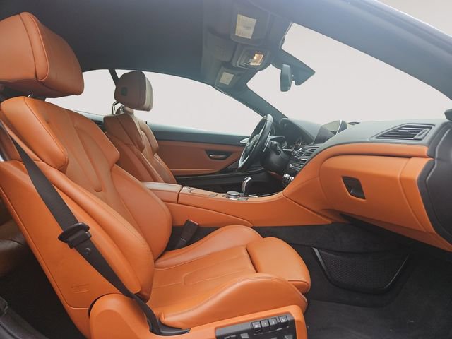 Used 2018 BMW M6 Convertible RWD image 15