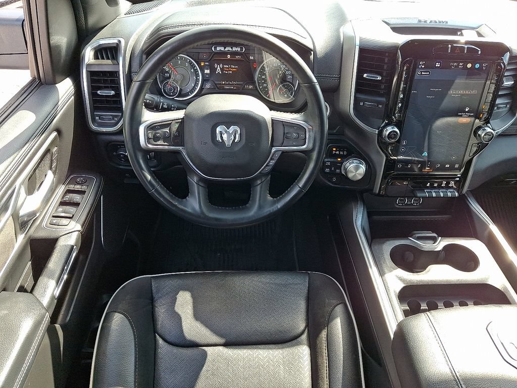 Used 2023 RAM 1500 Laramie AWD/4WD image 11