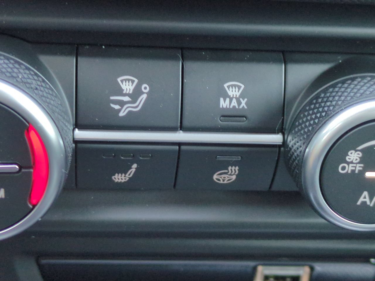 New 2025 Alfa Romeo Giulia w/ Driving Assist Package RWD image 20