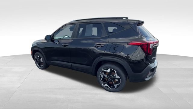 Used 2025 Kia Seltos S AWD/4WD image 4