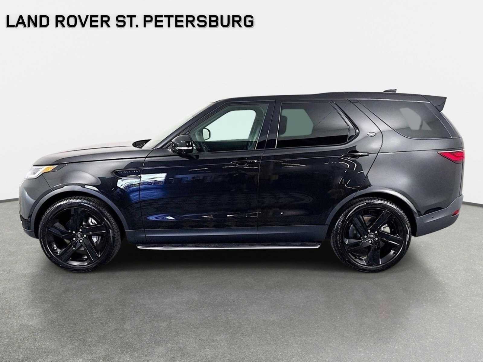 New 2026 Land Rover Discovery S AWD/4WD image 8
