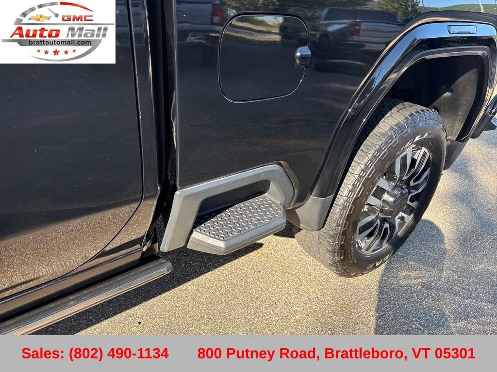Used 2024 GMC Sierra 3500 Denali Ultimate AWD/4WD image 13